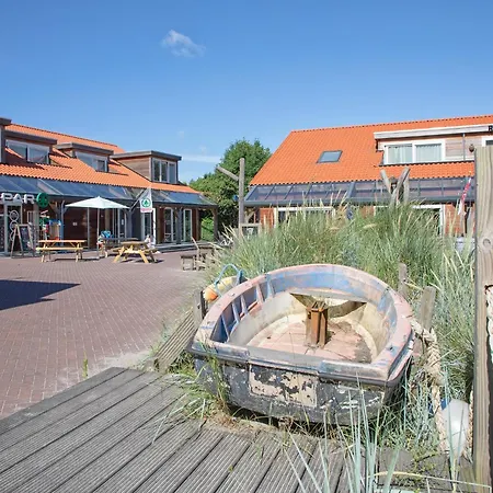 Ferienhaus With Veranda In Texel